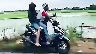 [FUNNY] Indonesian Rider