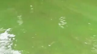 Walaupun air kolam HIJAU pergantian tetap dilakukan, kita saja ganti baju tiap hari, air kolam juga