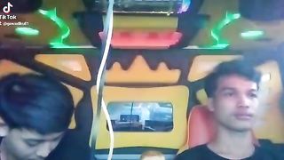 kegabutan di perjalanan pulang