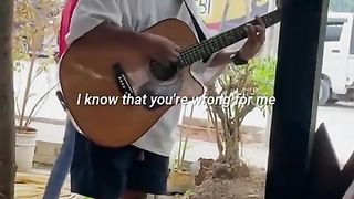 Angels Like You - Miley Cyrus - Pengamen Jalanan