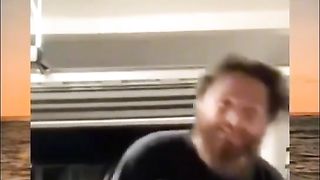 Emang boleh se menghindar gitu ????