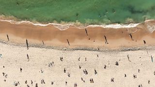 "Australian Odyssey: Captivating Landscapes and Extraordinary Wildlife Encounters!"