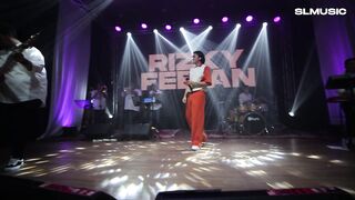 RIZKY FEBIAN - PENANTIAN BERHARGA || LIVE AT KATA CINTA INTIMATE CONCERT