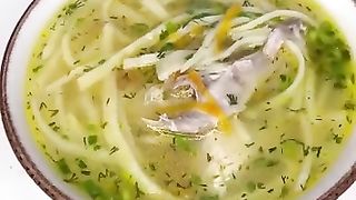Куриный суп с домашней лашой