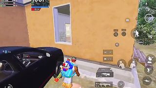 A_reveng_fight_with_enemy_in_pubg_mbile_battle_ground