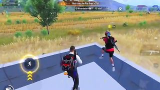 Fight_with_pro_enemy_in_pochinki_pubg_mobile_battle_ground