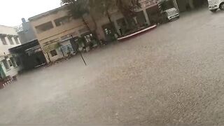 Rain in rawalpindi