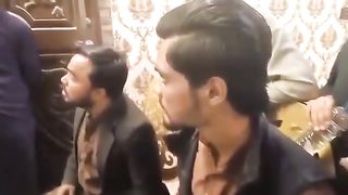 Ya Kiya huwa in k sath
