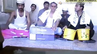 مزاحیہ قوالی ... پٹ لو پٹ لو کھمبے پٹ لو ہاہاہاہاہا