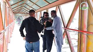 |_Reporter_Vs_Camera_Man_Prank_|__By_Nadir_Ali_&_Ahmed_Khan_in_|_P4_Pakao