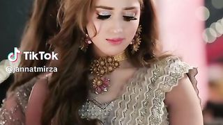 Jannat Mirza Sad On Her Sister Nikah