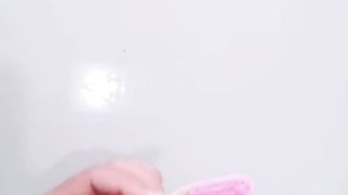 Here's How to Make Flowers from Flannel