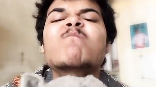 This man was surprised by his girlfriend