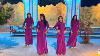Dance Hindi