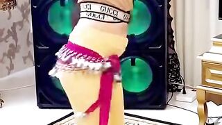 Baby dance