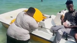 funny #funnyvideos #funnymoment