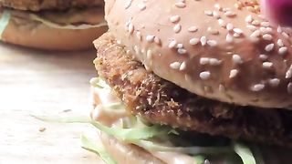 Easy Crispy Chicken Burger