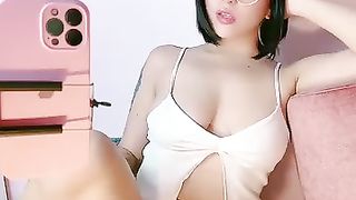 Tiktok Girls 02