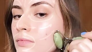 5 Min Face Yoga Routine