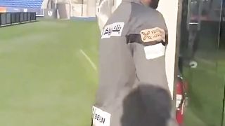 This guy just need to Quit Football