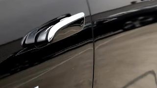 New Mercedes-Benz E300L 2024.