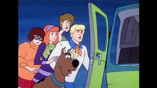 Scooby-Doo Where Are You!   Outsmarting Villains   10 MINUTES of Classic Cartoons   WB Kids