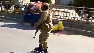 Afghanistan special forces skills in the streets☠️