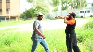 |_Kabootar_Pakar_Liya_Prank_|_By_Nadir_Ali_in_|_P4_Pakao