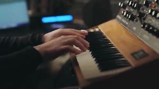 Looren - Tatto (Acoustic Version) MV