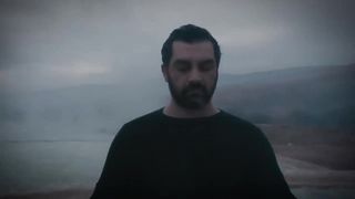 Bayhan - Acılardayım