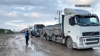 Food deliveries into northern Gaza halted due to the war's chaos