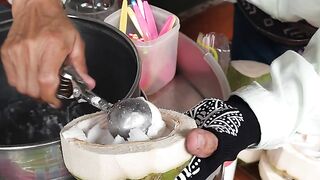 Grand pa Thailand sell ice cream