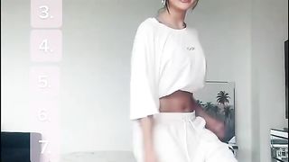 TikTok trending dance challenge