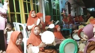 Bersholawat bersama ibu2 pengajian