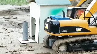 RC Excavator