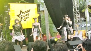 This Girlband just so attractive and awesome!!!