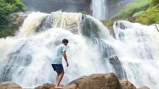 Air dan sejuta kenangannya ????