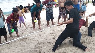 Lomba tarik tambang Sambut Paskah Kristus, Gereja GPKdI Bukit Zaitun Halmahera Utara.