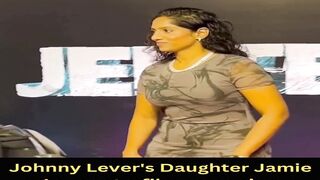 Johnny Lever's Daughter Jamie Lever at a film screening #jamielever #short #youtubeshort #shorts #trending #viral #shortvideo