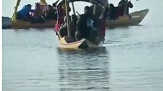 শিকারা ভ্রমণ Sachin Tendulkar