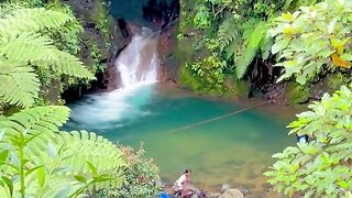curug pemandian suci????