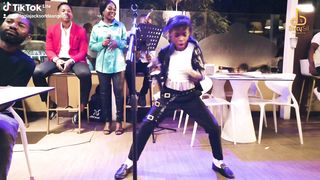 Canigginho Michael Jackson no BARBARICO