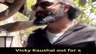 Vicky Kaushal out for a grooming session in Bandra! #vickykaushal #shorts #short #trending #viral #bollywood #shortvideo