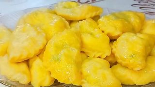 Вареники с такой начинкой редко кто готовит, а зря.