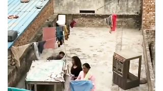 Loves man in roof