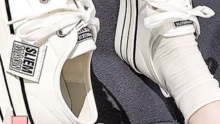 Model sepatu terbaru wanita
