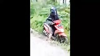 Kelakuan warga 62