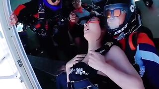 This woman is afraid of heights