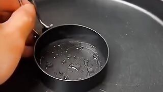 Cooking eggss