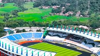 Wajah Baru Stadion Si Jalak Harupat Area bangunan stadion sudah di cat ulang dan tribun penonton yang awalnya kusam kini sudah...n cerah